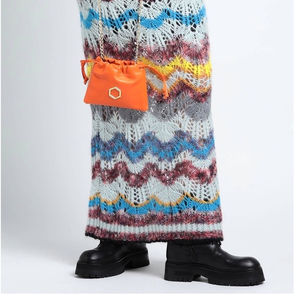 Hibourama Leather Bag - Picture 3 of 3